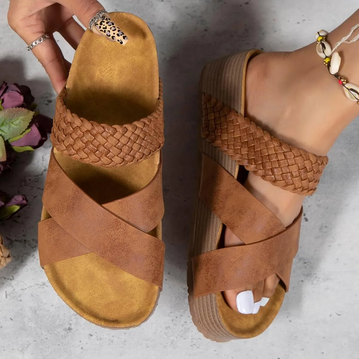 2025 Women'S Platform Sandals Flat Shoes Fashion Casual Hollow Open Toe Comfortable and Lightweight Outdoor Slippers