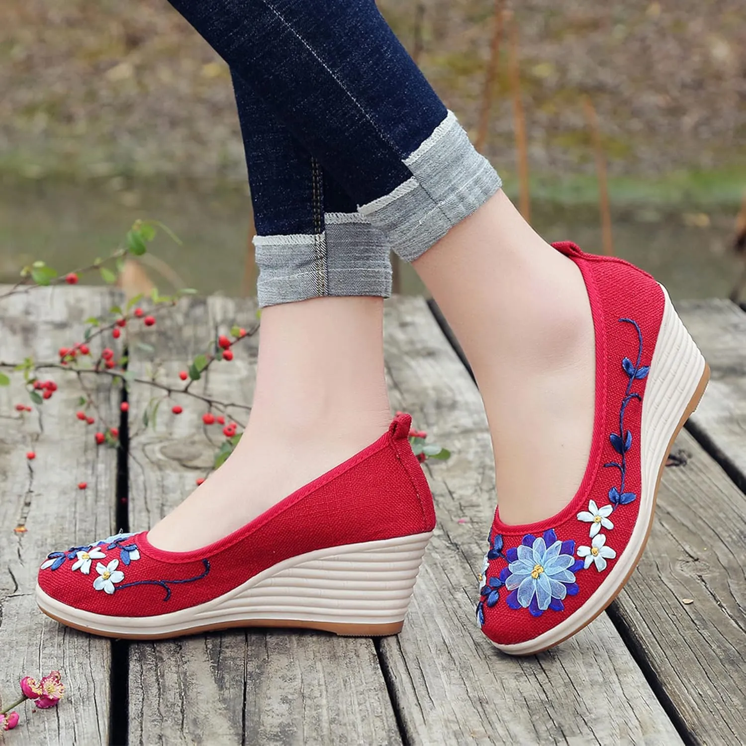 Hee grand Women Wedges Heeled Shoes Chinese Style Embroidered Shoes Comfort Cotton and Linen Slip On Walking Shoes