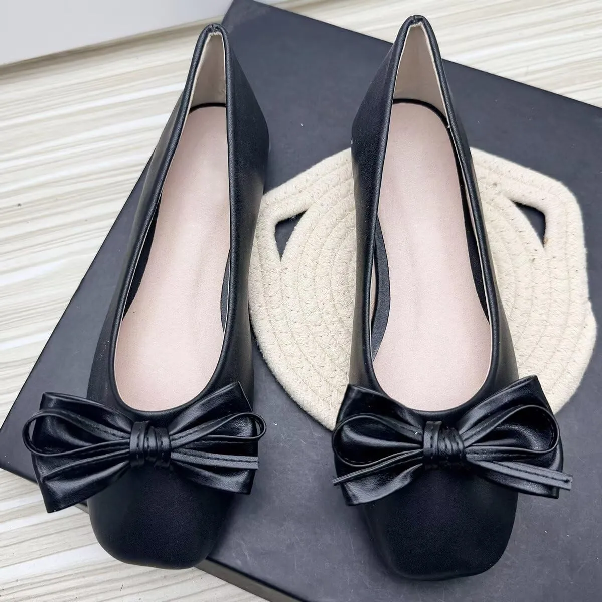 Hee grand Womens Bowknot Square Toe Ballet Flats Casual Slip-On Loafers Comfort Light Weight Walking Flats PU Leather Dress Shoes
