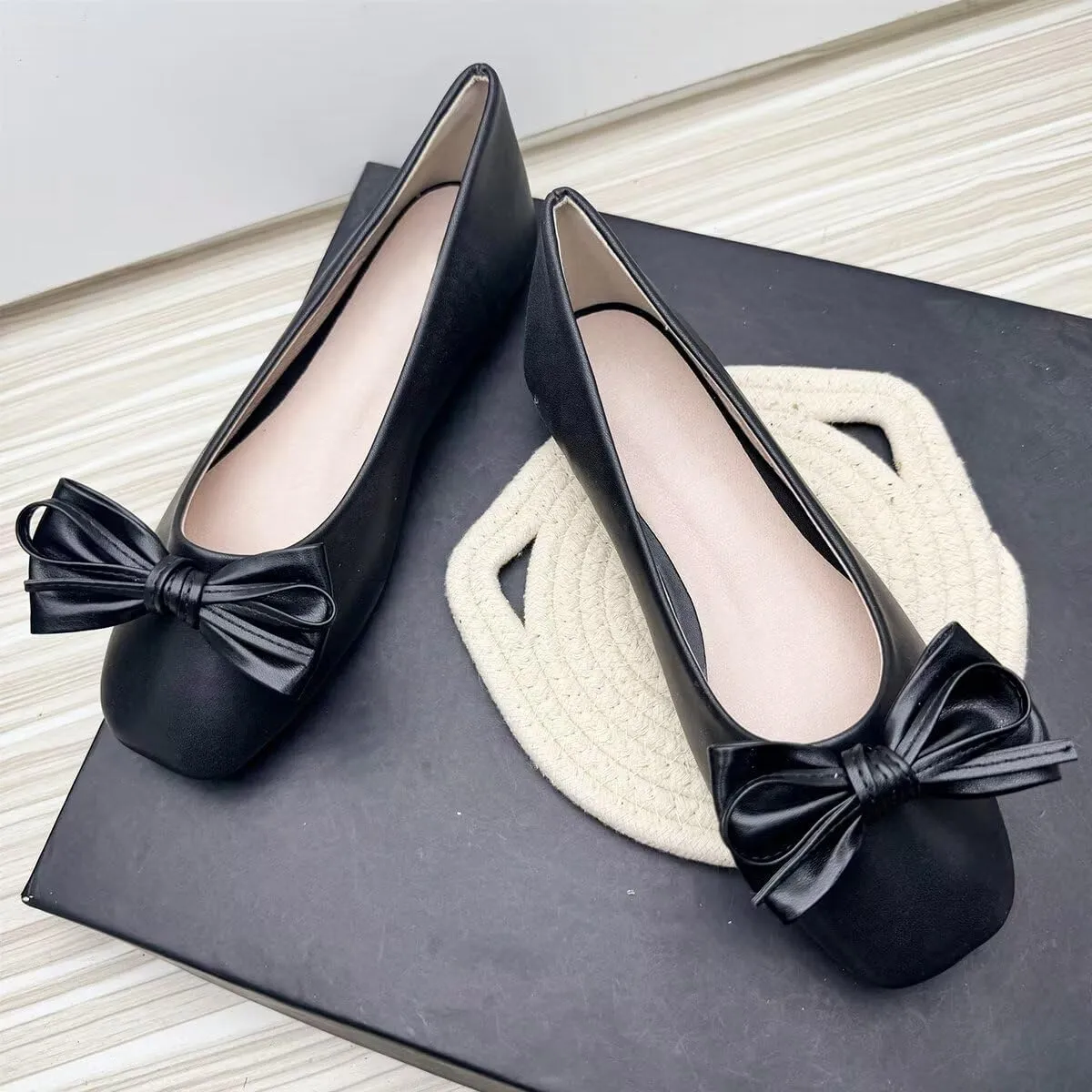 Hee grand Womens Bowknot Square Toe Ballet Flats Casual Slip-On Loafers Comfort Light Weight Walking Flats PU Leather Dress Shoes