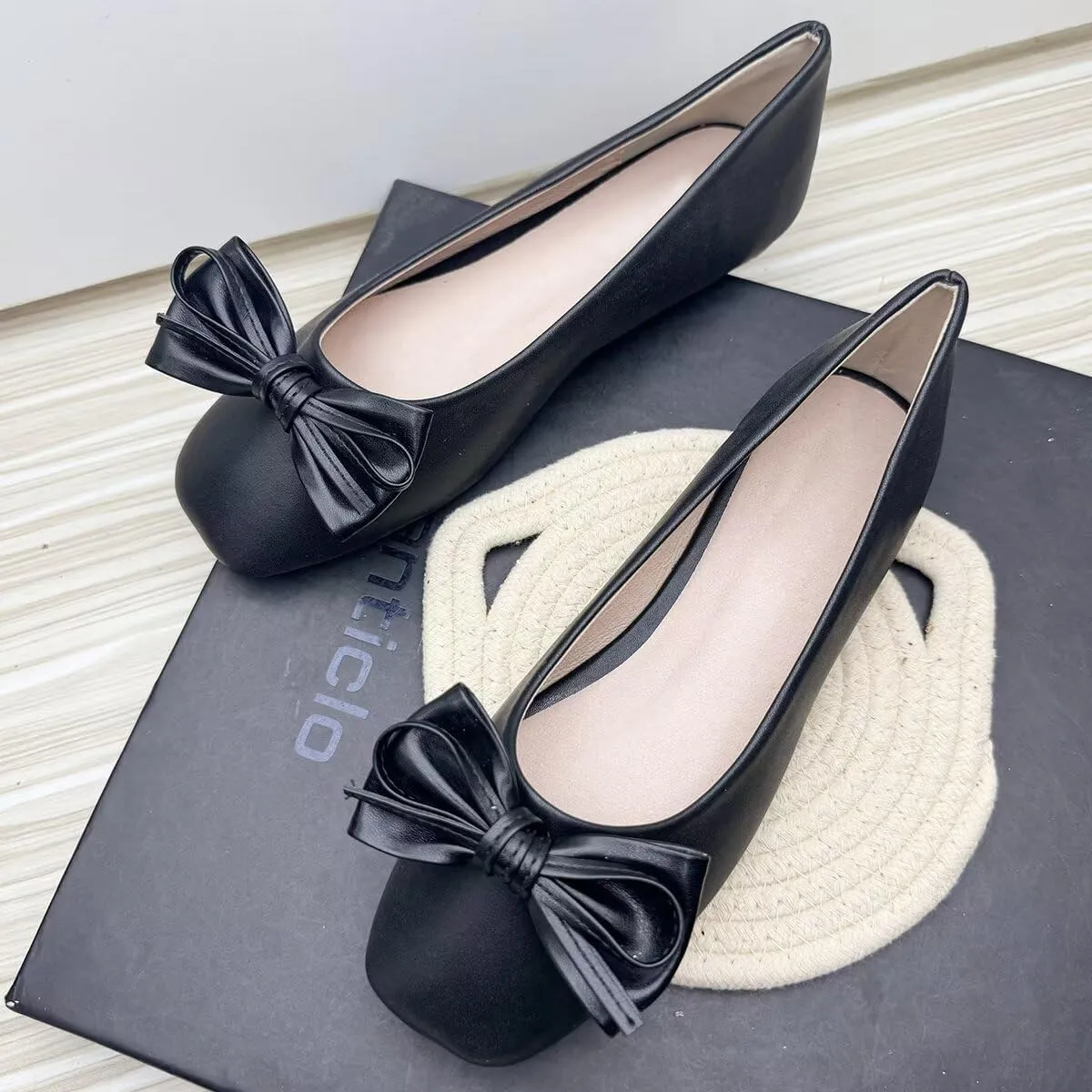 Hee grand Womens Bowknot Square Toe Ballet Flats Casual Slip-On Loafers Comfort Light Weight Walking Flats PU Leather Dress Shoes