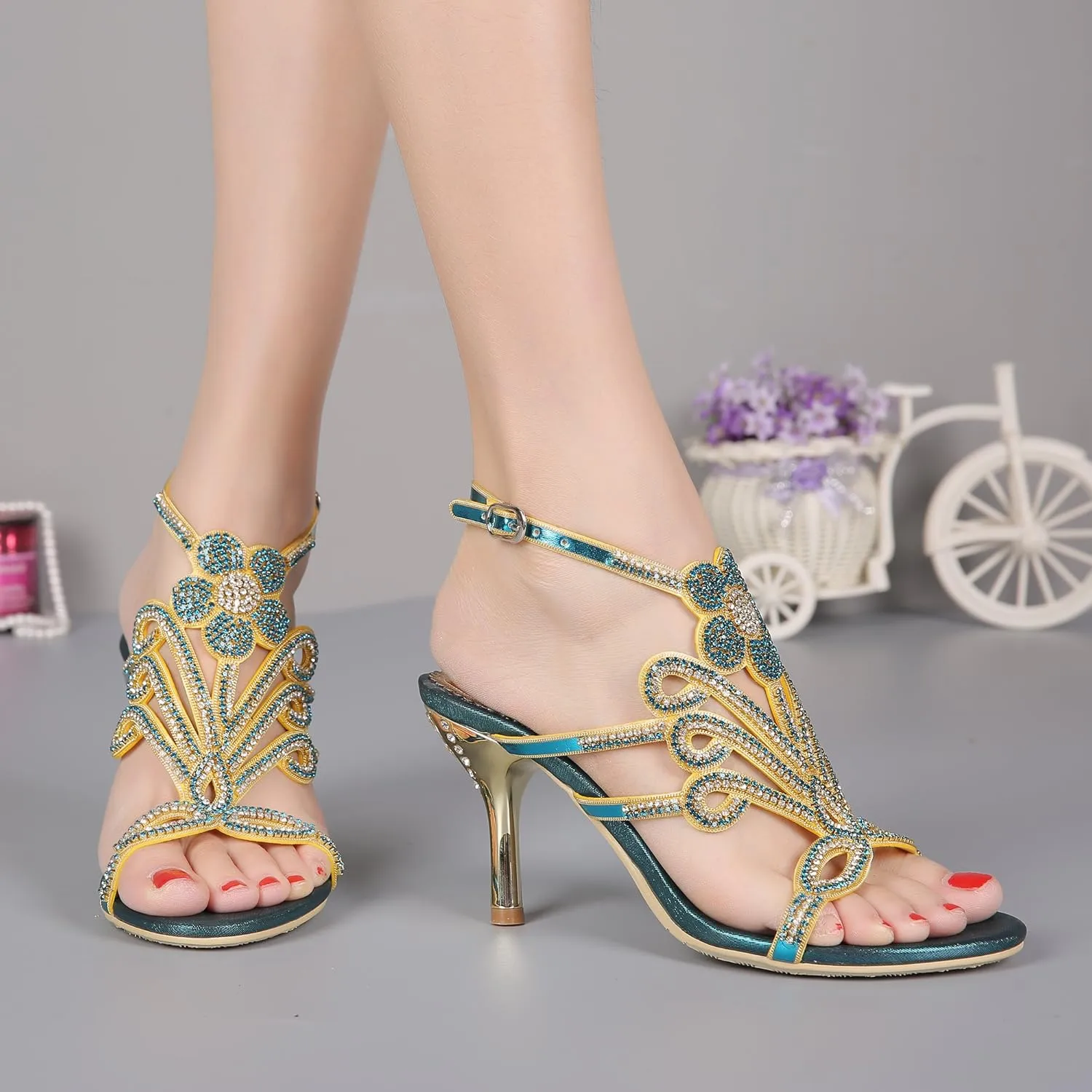 Honeystore Women's Peacock Shaped Pattern Handmade Rhinestone Sandals
