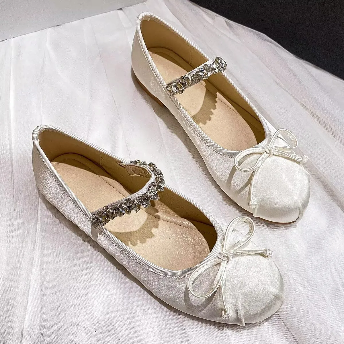 LUXINYU Flats for Women Dressy Square Toe Ankle Strap Mary Jane Shoes Casual Slip On Flats Comfortable Ballet Flats