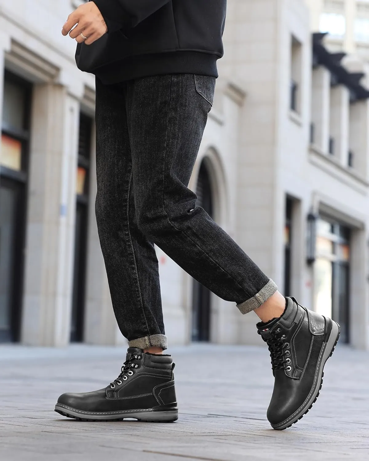 Mens Snow Boots Warm Winter Boots Non Slip Outdoor Fur Lined Shoes