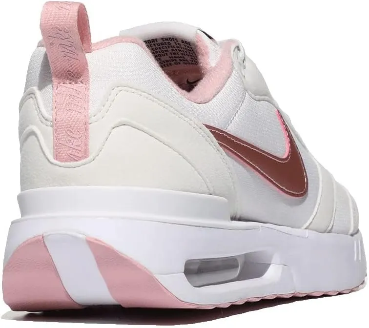 NIKE Women's Sneaker