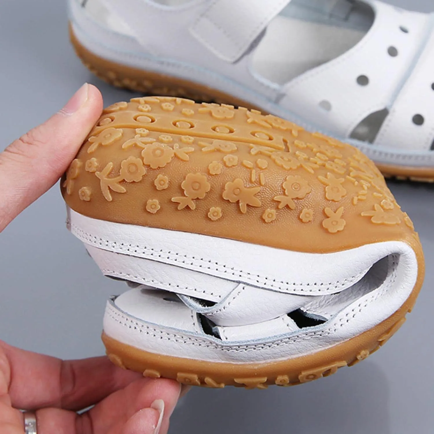 Sandals Women Dressy Summer Flat Round Toe Closed Toe Hook and Loop Clogs Comfy Soft Sole Non-Slip Outdoor Ladies Shoes