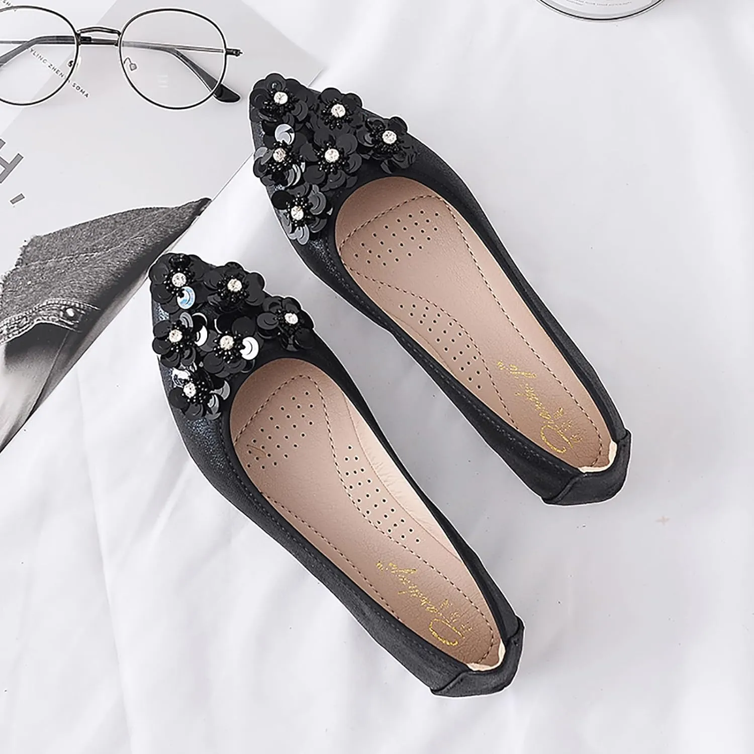 Women's Flats, Foldable Ballet Flats for Women, Flower Pionted Toe Comfort Light Weight Slip-On Dress Shoes