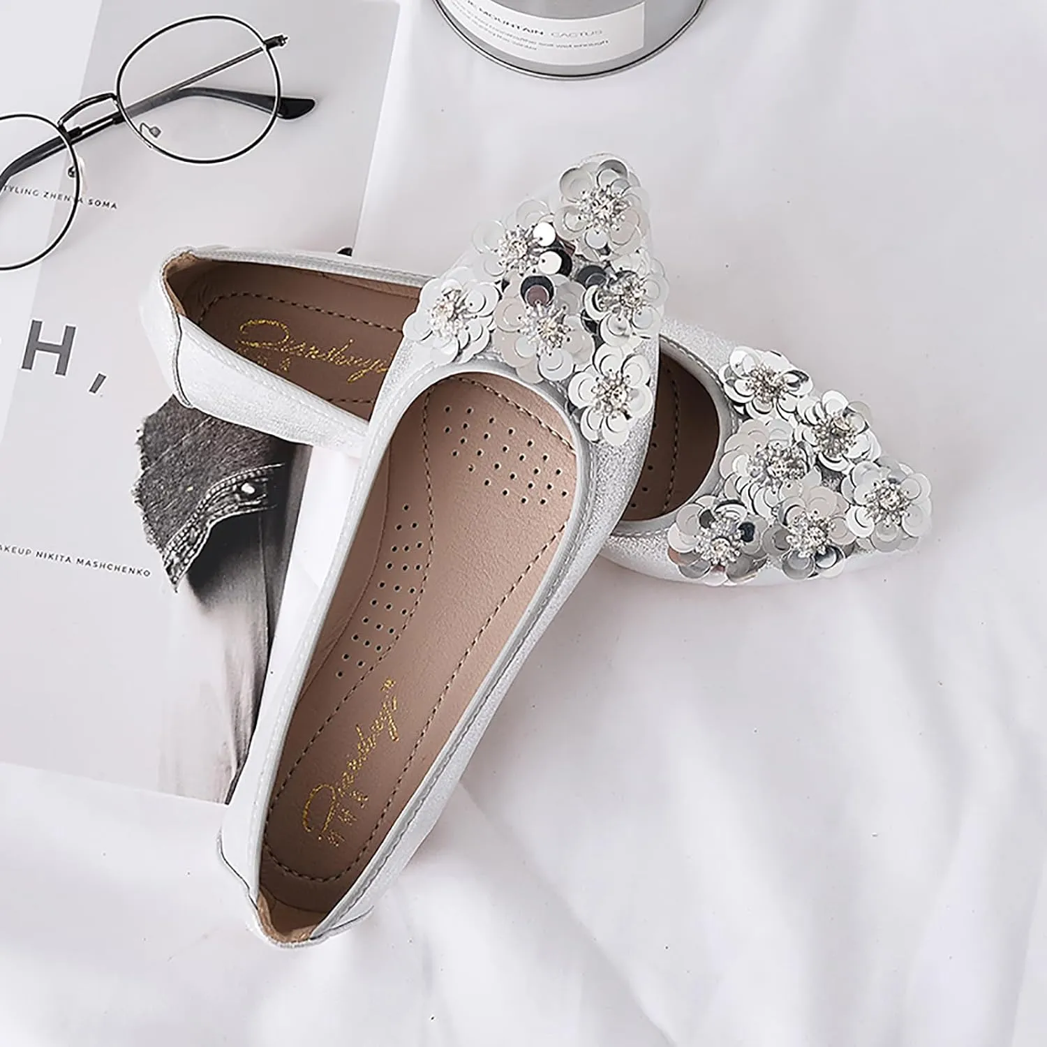 Women's Flats, Foldable Ballet Flats for Women, Flower Pionted Toe Comfort Light Weight Slip-On Dress Shoes