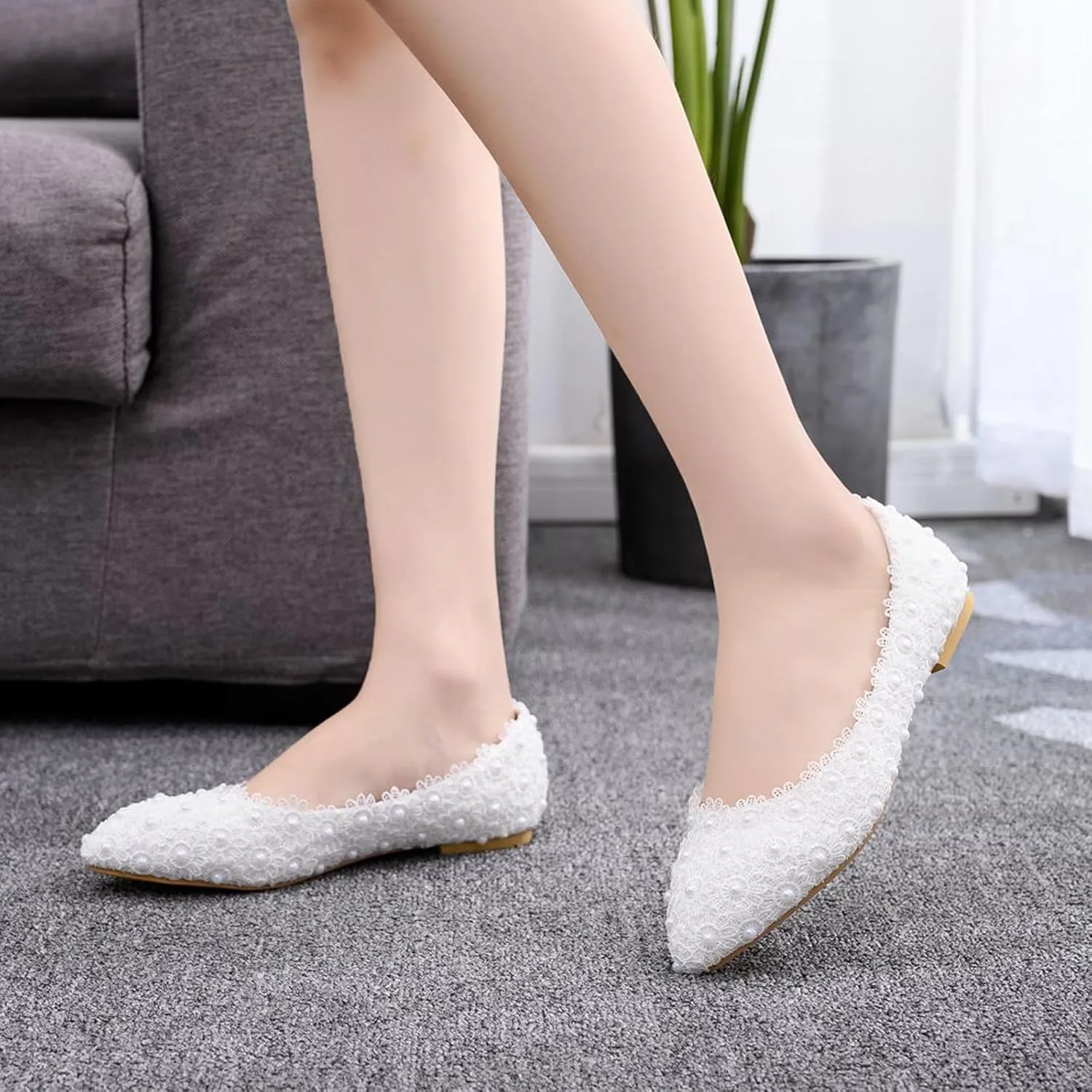 Women's Pearl Lace Slip-On Ballet Flats Pointed Toe Pumps Breathable Comfortable Dress Wedding Shoes for Party Evening Dating
